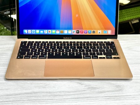MacBook Air A2337 391